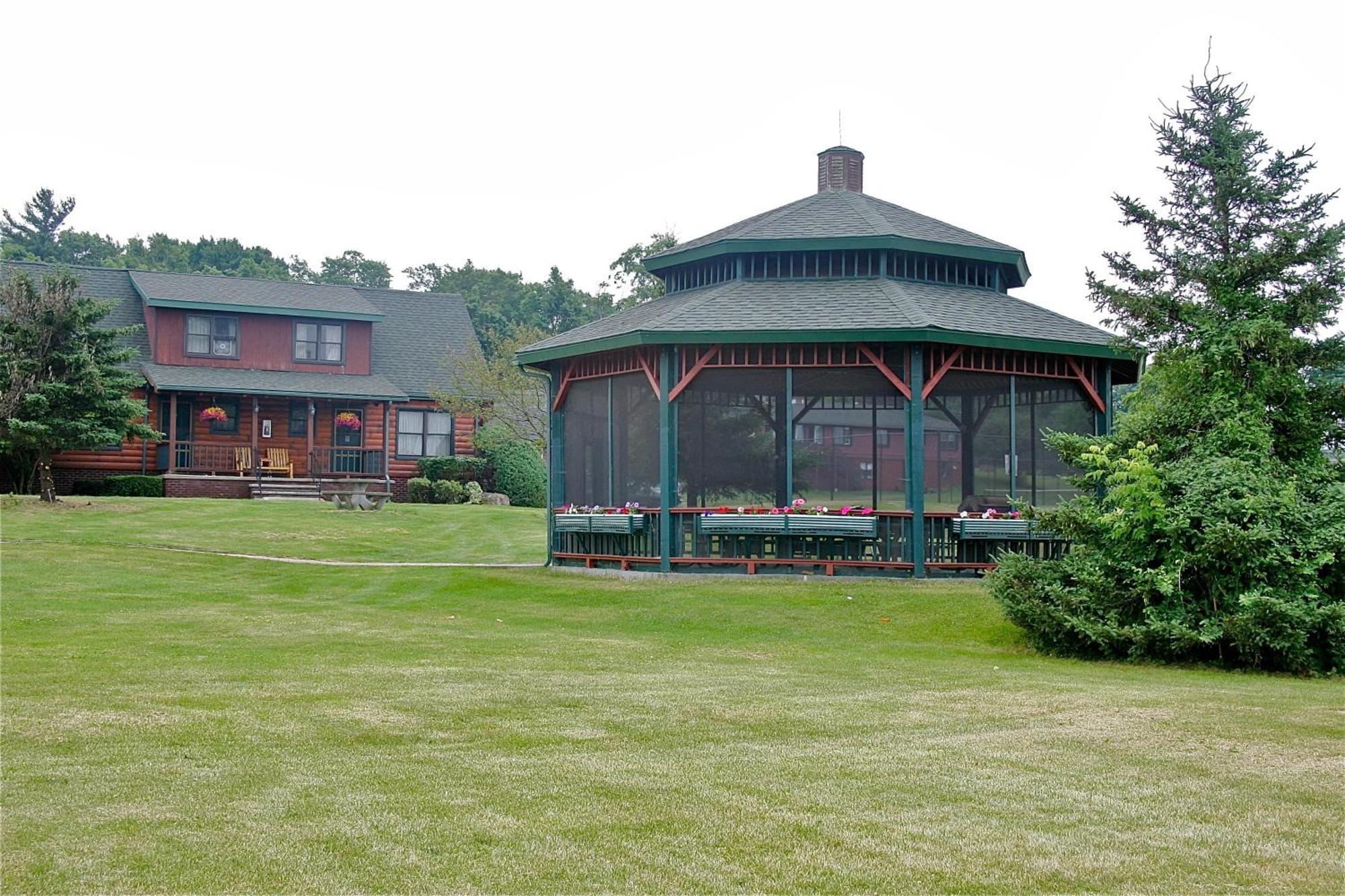 Stone Fence Resort Ogdensburg Exterior foto